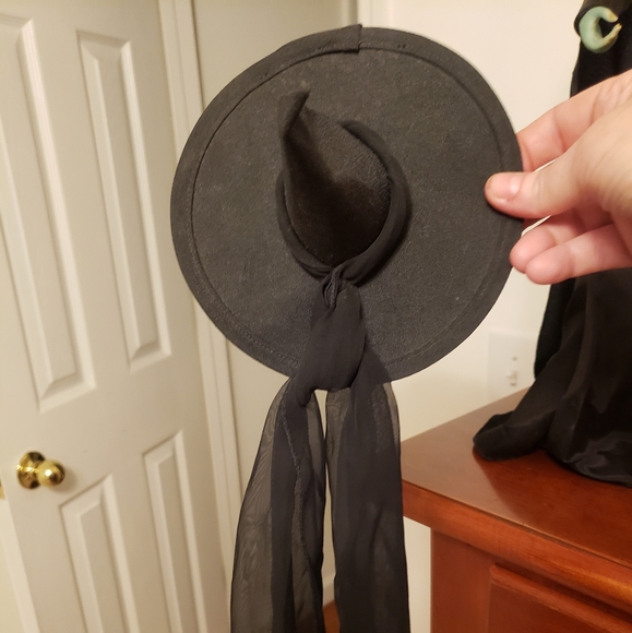 Franklin Mint Wicked Witch of the West  Porcelain Doll - Picture 9 of 12